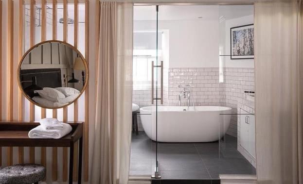 Hotel The Black Bull 5*