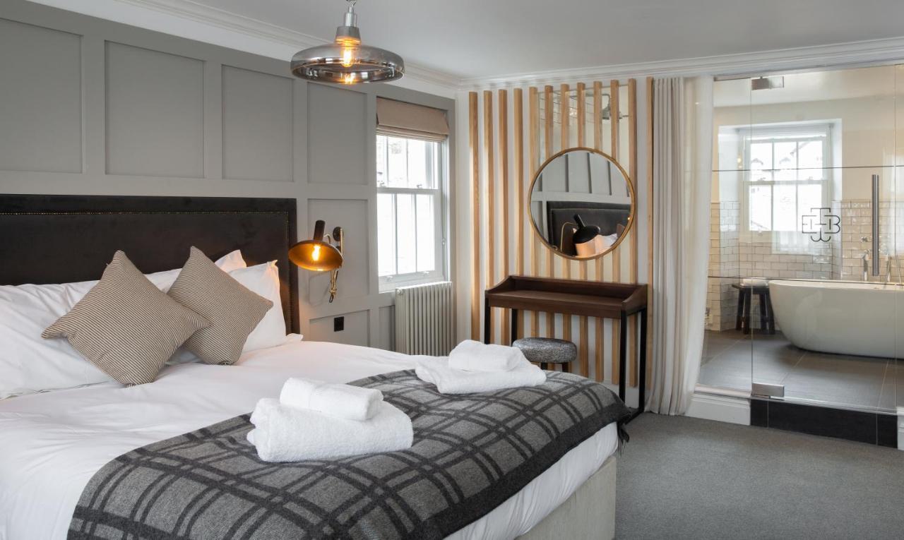 Hotel The Black Bull 5*